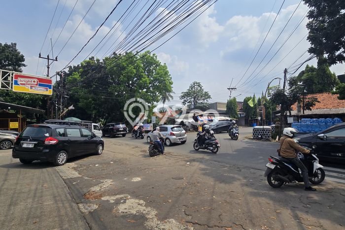 Komersial Dijual di Kawasan Cibinong, Bogor Harga Kompetitif Komersial Dijual di Kawasan Cibinong, Bogor Harga Kompetitif