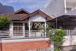 Rumah Elit Modern Tanpa Renovasi di Darmo permai Surabaya Rumah Elit Modern Tanpa Renovasi di Darmo permai Surabaya
