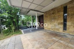 Ready to Use! Premium House LT 171m2 Desain Elegan di Citraland Ready to Use! Premium House LT 171m2 Desain Elegan di Citraland