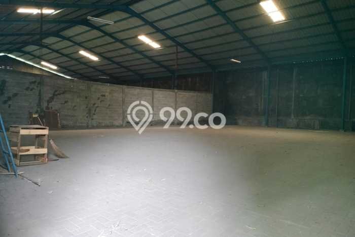 Gudang Dijual di Prime Area Surabaya Luas 2500m2 Gudang Dijual di Prime Area Surabaya Luas 2500m2