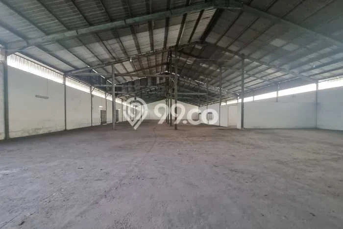 Gudang untuk disewa di Driyorejo punya LT 2800m2 & LB 2600m2 harga sewa kompetitif Gudang untuk disewa di Driyorejo punya LT 2800m2 & LB 2600m2 harga sewa kompetitif