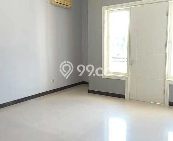 Jarang Ada! Rumah Sewa 4 Kamar Nyaman Siap Huni Surabaya Kota Jarang Ada! Rumah Sewa 4 Kamar Nyaman Siap Huni Surabaya Kota