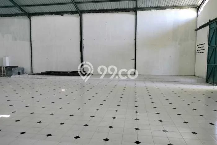 Disewakan Gudang Bisnis di Lakarsantri Surabaya Harga Sewa Menarik Bisa Nego Disewakan Gudang Bisnis di Lakarsantri Surabaya Harga Sewa Menarik Bisa Nego