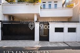 Jual Rumah Mewah Megah Dengan View Eksklusif di Kemanggisan, Jakarta Barat Jual Rumah Mewah Megah Dengan View Eksklusif di Kemanggisan, Jakarta Barat