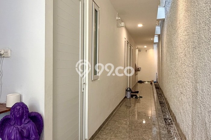 Unit Kost Dijual di Tanjung Duren dengan 13 Kamar Area Strategis Unit Kost Dijual di Tanjung Duren dengan 13 Kamar Area Strategis