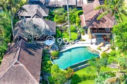 LOKASI STRATEGIS! Vila Kawasan Ubud, Luas 2400m2m², Kawasan Berkembang LOKASI STRATEGIS! Vila Kawasan Ubud, Luas 2400m2m², Kawasan Berkembang