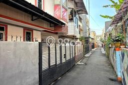 Dijual Hunian Rumah Terawat 3 KT di Tanjung Duren, Jakarta Barat Dijual Hunian Rumah Terawat 3 KT di Tanjung Duren, Jakarta Barat
