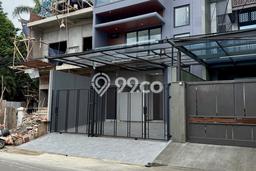 Dijual Rumah Mewah Elegan Dengan View Eksklusif di Kedoya, Jakarta Barat Dijual Rumah Mewah Elegan Dengan View Eksklusif di Kedoya, Jakarta Barat