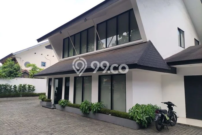 Unit Komersial Disewakan di Jakarta Selatan Area Strategis Harga Kompetitif Unit Komersial Disewakan di Jakarta Selatan Area Strategis Harga Kompetitif
