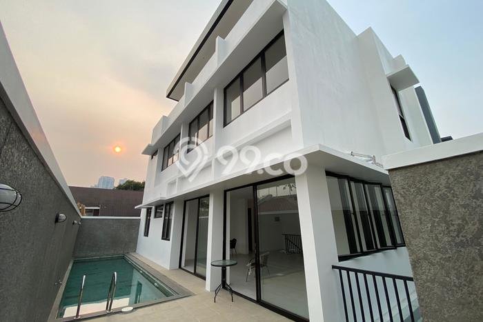 For Sale! Luxury House LT 204m2 Desain Modern di Kemang For Sale! Luxury House LT 204m2 Desain Modern di Kemang