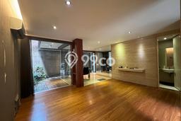Jual Rumah Luas Elegan Dengan View Cantik di Bintaro, Jakarta Selatan Jual Rumah Luas Elegan Dengan View Cantik di Bintaro, Jakarta Selatan