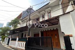 Rumah Elit Modern Siap Huni di Setiabudi Jakarta Selatan Rumah Elit Modern Siap Huni di Setiabudi Jakarta Selatan