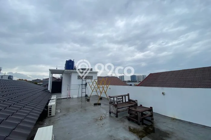 Unit Kost Dijual di Tebet dengan 26 Kamar Tidur & Luas Bangunan 500m2 Unit Kost Dijual di Tebet dengan 26 Kamar Tidur & Luas Bangunan 500m2