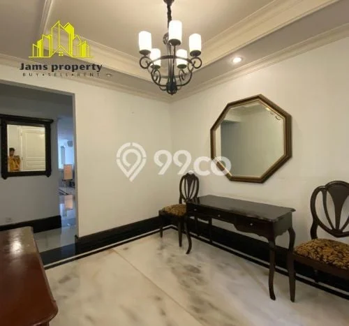 Disewakan Rumah Harga Terjangkau di SCBD Jakarta Selatan dengan 3 Kamar Tidur Disewakan Rumah Harga Terjangkau di SCBD Jakarta Selatan dengan 3 Kamar Tidur