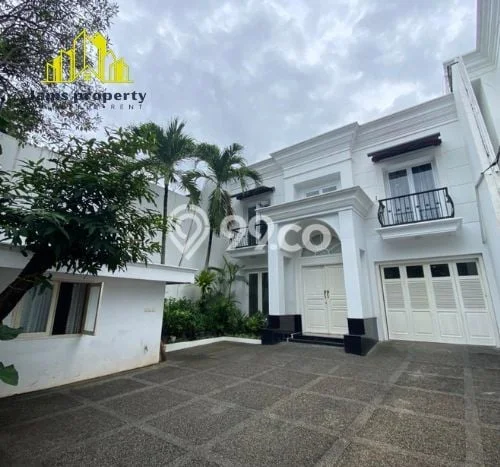 Disewakan Rumah Harga Terjangkau di SCBD Jakarta Selatan dengan 3 Kamar Tidur Disewakan Rumah Harga Terjangkau di SCBD Jakarta Selatan dengan 3 Kamar Tidur