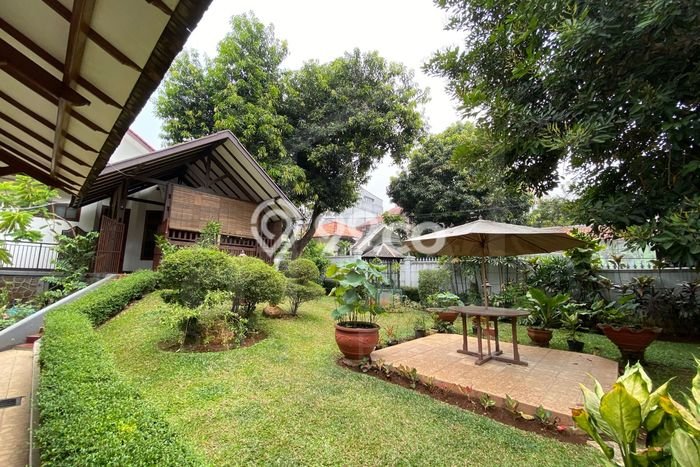 For Sale! Premium House LT 653m2 Desain Modern di Tanah Kusir For Sale! Premium House LT 653m2 Desain Modern di Tanah Kusir