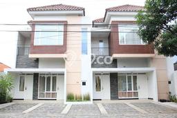 BISNIS POTENSIAL! Vila di Mergangsan, Area 245m2m², Potensi Menjanjikan BISNIS POTENSIAL! Vila di Mergangsan, Area 245m2m², Potensi Menjanjikan