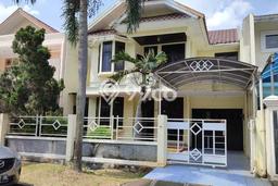 Ready to Use! Luxury House LT 220m2 Desain Elegan di Gading Serpong Ready to Use! Luxury House LT 220m2 Desain Elegan di Gading Serpong