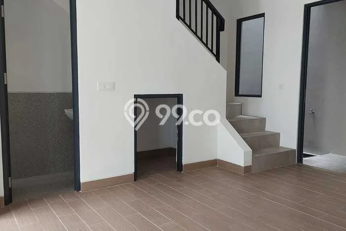 Ruko Disewa di Tangerang dengan LB 91m2 Area Komersial Ramai Ruko Disewa di Tangerang dengan LB 91m2 Area Komersial Ramai