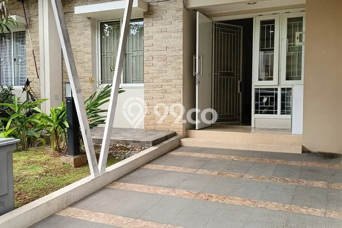 Sewa Rumah Harga Terjangkau di Gading Serpong Tangerang Punya 3 KT Sewa Rumah Harga Terjangkau di Gading Serpong Tangerang Punya 3 KT