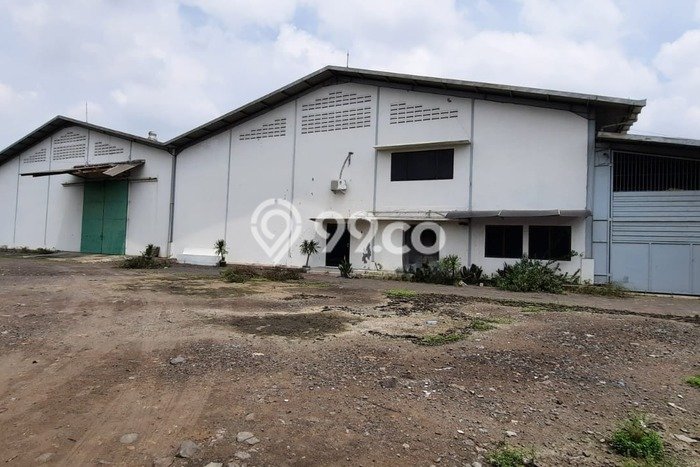 Gudang Dijual di Prime Area Surabaya Luas 5500m2 Gudang Dijual di Prime Area Surabaya Luas 5500m2