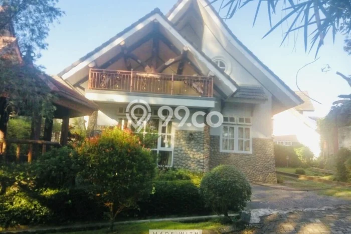 Dijual! Vila di Cipanas, Luas 367m2m², Dekat Mudah Fasilitas Umum Dijual! Vila di Cipanas, Luas 367m2m², Dekat Mudah Fasilitas Umum