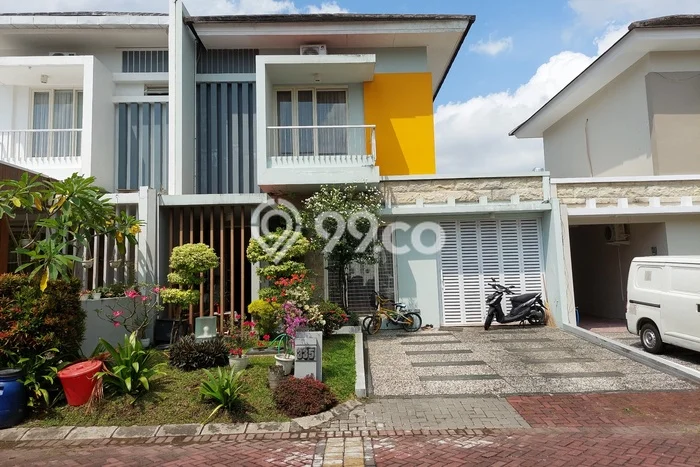 Rumah Elit LB 115m2 Siap Huni Desain Elegan di Kaliurang, Sleman Rumah Elit LB 115m2 Siap Huni Desain Elegan di Kaliurang, Sleman
