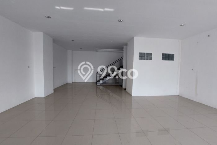 Ruko disewakan lokasi strategis Ngaglik Sleman 300m2 Ruko disewakan lokasi strategis Ngaglik Sleman 300m2