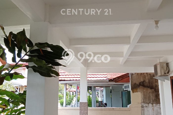 Lokasi terbaik! Rumah siap huni disewakan di Pontianak Tenggara LB 300m2 Lokasi terbaik! Rumah siap huni disewakan di Pontianak Tenggara LB 300m2