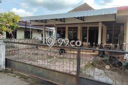 Dijual Cepat Rumah Favorit Siap Huni LB 135m2 di Pontianak Kota, Pontianak Dijual Cepat Rumah Favorit Siap Huni LB 135m2 di Pontianak Kota, Pontianak