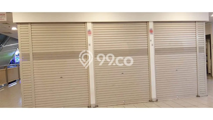 Ruko Dijual di Jakarta Barat LT 1m2 & LB 4m2 Lokasi Terbaik! Ruko Dijual di Jakarta Barat LT 1m2 & LB 4m2 Lokasi Terbaik!
