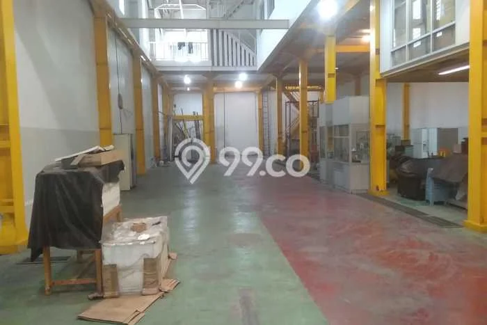 Disewakan Gudang di Kawasan Ramai Pondok Bambu Luas 900m2 Disewakan Gudang di Kawasan Ramai Pondok Bambu Luas 900m2