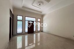 Rumah Mewah LB 1500m2 Siap Pakai Desain Elegan di Supratman, Bandung Rumah Mewah LB 1500m2 Siap Pakai Desain Elegan di Supratman, Bandung