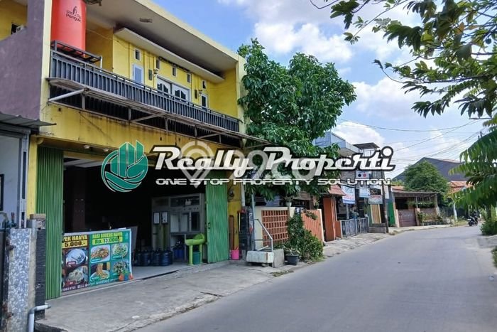 Unit Ruko Dijual di Bekasi Timur Bekasi Luas Bangunan 212m2 Unit Ruko Dijual di Bekasi Timur Bekasi Luas Bangunan 212m2