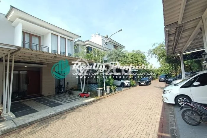 Rumah sewa siap pakai 4 Kamar Tidur di Jatiwarna, Bekasi Rumah sewa siap pakai 4 Kamar Tidur di Jatiwarna, Bekasi