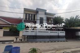 Ready to Use! Luxury House LT 330m2 Desain Elegan di Jatiwaringin Ready to Use! Luxury House LT 330m2 Desain Elegan di Jatiwaringin