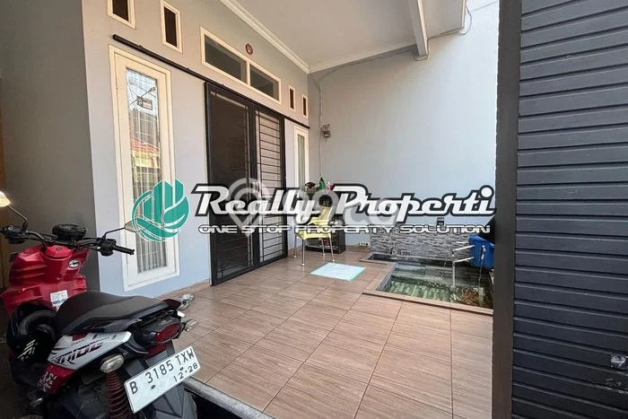 Rumah Minimalis 4 KT di Jaka Setia Bekasi Semi Furnished Rumah Minimalis 4 KT di Jaka Setia Bekasi Semi Furnished