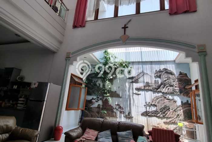 Rumah Elit LB 500m2 Siap Huni Desain Elegan di Jelambar, Jakarta Barat Rumah Elit LB 500m2 Siap Huni Desain Elegan di Jelambar, Jakarta Barat