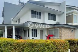 Ready to Use! Luxury House LT 164m2 Desain Modern di Modernland Ready to Use! Luxury House LT 164m2 Desain Modern di Modernland