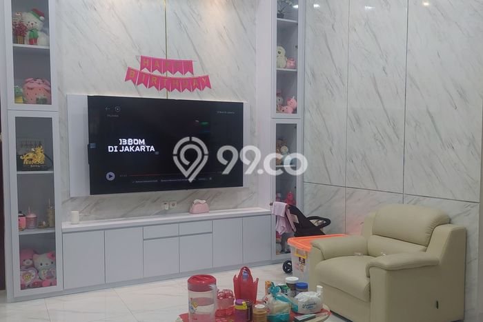 Ruko Dijual di Prime Area Tangerang Luas 200m2 Ruko Dijual di Prime Area Tangerang Luas 200m2