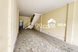 Lokasi Strategis! Dijual Ruko Bisnis di Banjarsari, Solo Kondisi Bagus Lokasi Strategis! Dijual Ruko Bisnis di Banjarsari, Solo Kondisi Bagus