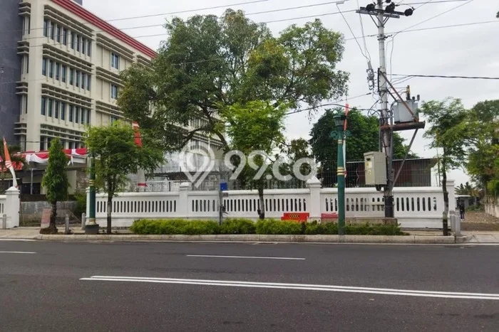 Tanah di Gondokusuman, Yogyakarta Luas 2569m2 Dijual Segera Tanah di Gondokusuman, Yogyakarta Luas 2569m2 Dijual Segera