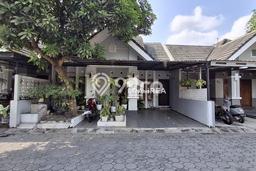 Rumah Modern Cantik 2 KT Bisa Langsung Pindah di Colomadu Rumah Modern Cantik 2 KT Bisa Langsung Pindah di Colomadu