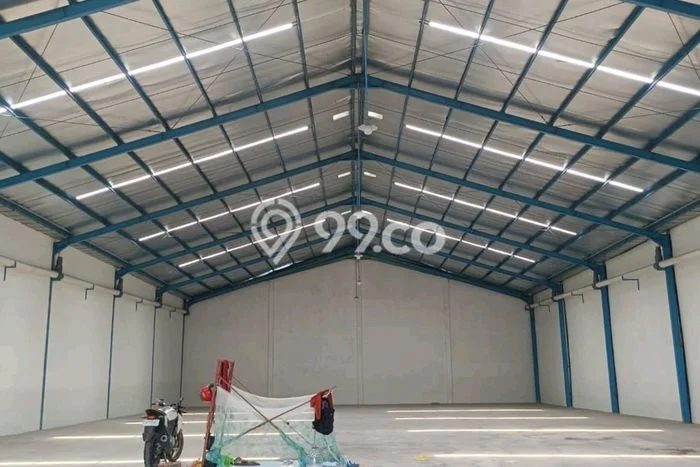Gudang disewakan di Benowo Surabaya dengan luas bangunan 1000m2 Gudang disewakan di Benowo Surabaya dengan luas bangunan 1000m2