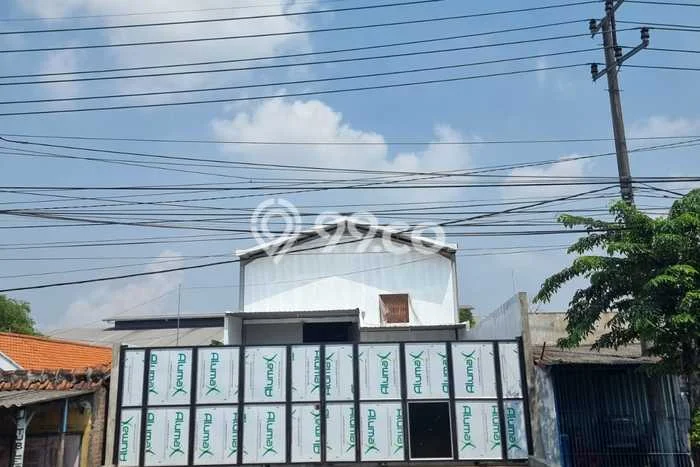 Gudang Disewakan di Kawasan Ramai Driyorejo, Gresik Gudang Disewakan di Kawasan Ramai Driyorejo, Gresik