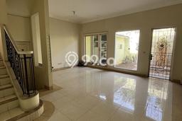 Rumah Elit Modern Tanpa Renovasi di Gading Serpong Tangerang Rumah Elit Modern Tanpa Renovasi di Gading Serpong Tangerang