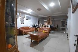Ready to Use! Luxury House LT 390m2 Desain Elegan di Turangga Ready to Use! Luxury House LT 390m2 Desain Elegan di Turangga