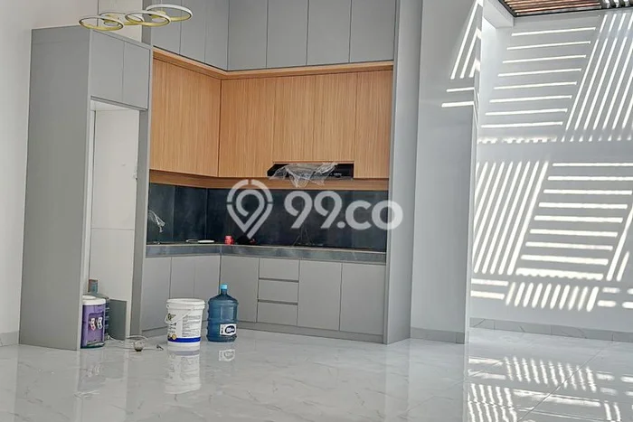 Rumah Minimalis 3 KT LT 153m2 di Taman Kopo Indah Rumah Minimalis 3 KT LT 153m2 di Taman Kopo Indah