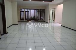 Siap Huni Hunian Elit 4 Kamar di Batununggal Dekat ke Mana Saja Siap Huni Hunian Elit 4 Kamar di Batununggal Dekat ke Mana Saja