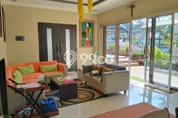 Hunian Elit LB 300m2 Siap Huni Desain Elegan di Setiabudi, Bandung Hunian Elit LB 300m2 Siap Huni Desain Elegan di Setiabudi, Bandung